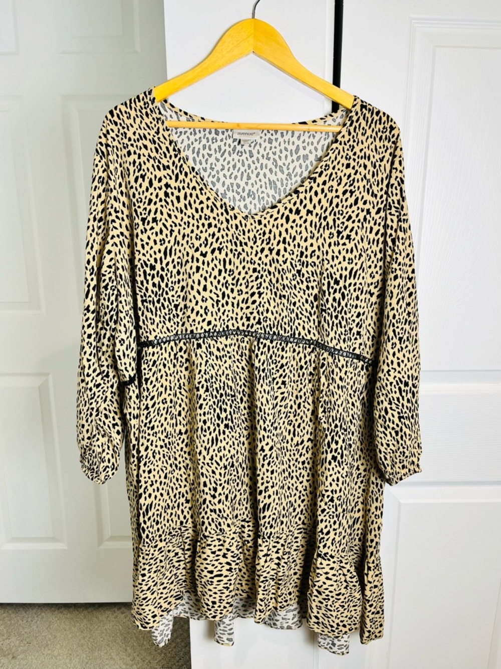 Women's Avenue Animal Print Tunic 26/28 Tan Ruffle Hem Baby Doll Leopard